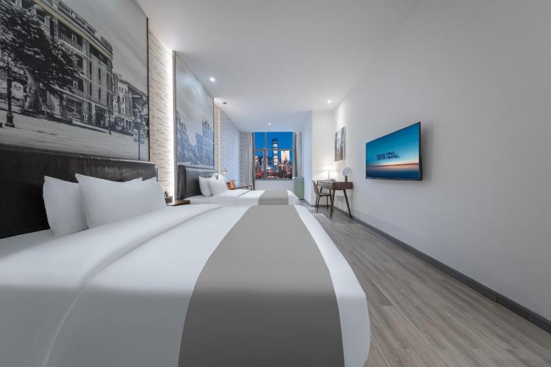 YANG TRAVEL Hotel 重庆解放碑洪崖洞店 - image 4