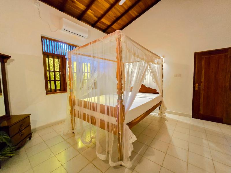 Calm Villa Ahangama - image 30