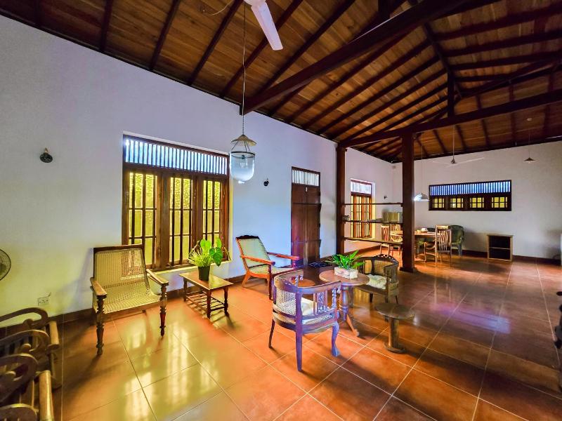 Calm Villa Ahangama - image 3