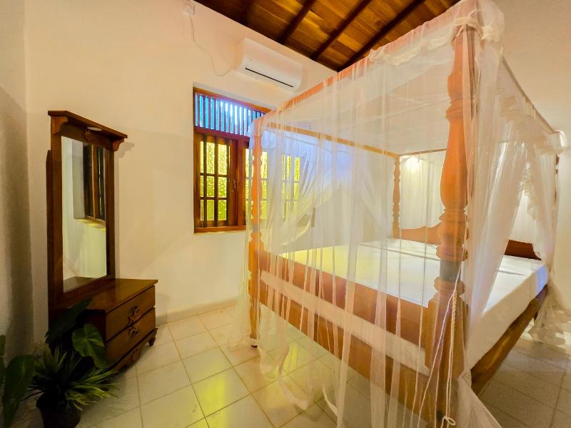 Calm Villa Ahangama - image 29