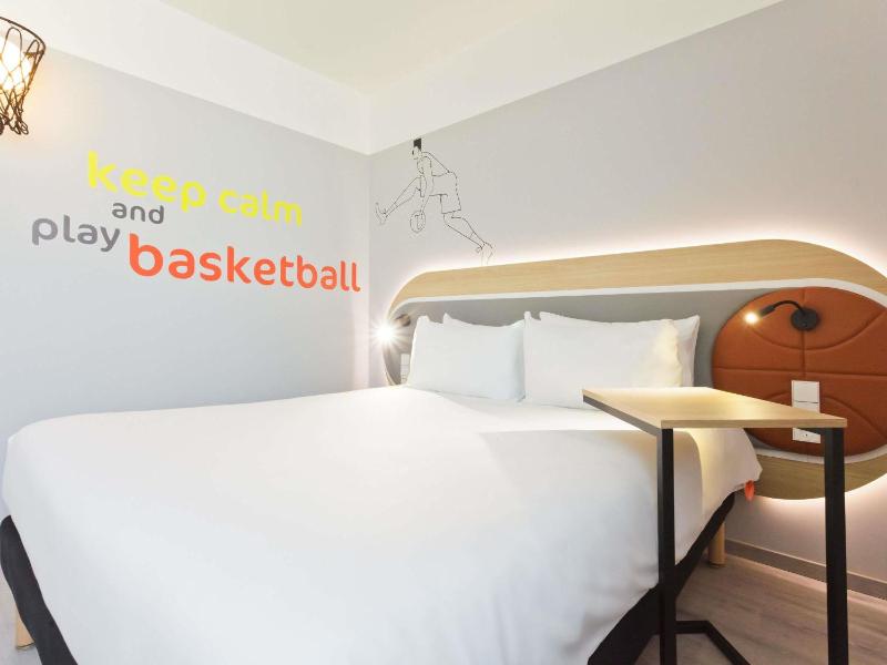 Ibis Styles Kaunas Centre - image 15