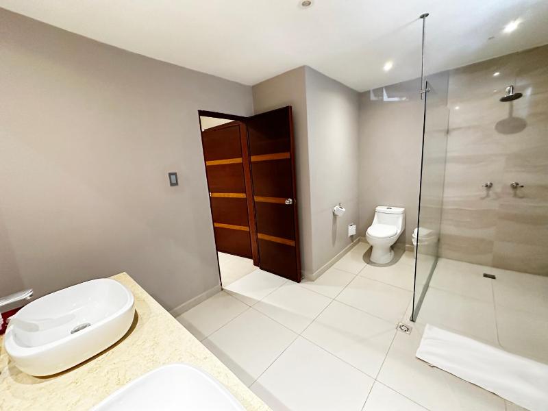 Howard Johnson Hotel Versalles Barranquilla - image 31