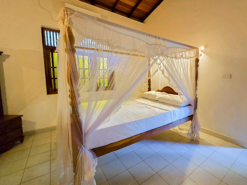 Calm Villa Ahangama - image 43