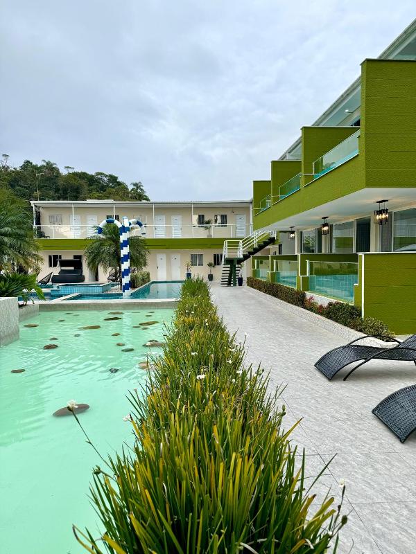 SR Beach Vilas - image 14