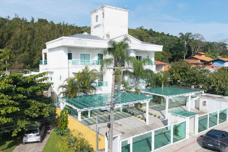 Apartamento para aluguel de temporada Bombinhas / 4 Ilhas - image 14