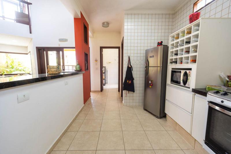 Casa com Area Gourmet e Quintal a 200 m da Praia - image 17