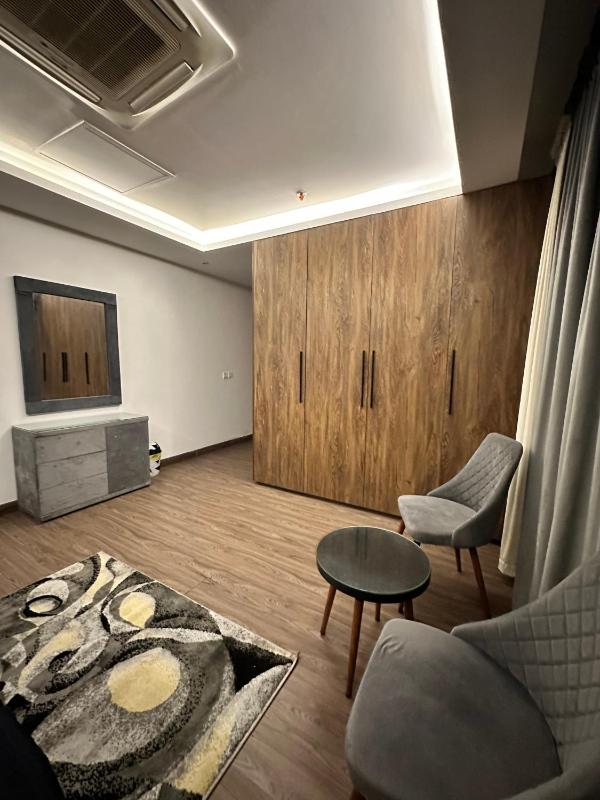 Executive Apartments at Goldcrest Mall DHA phase 4 by Nirvana Nests - image 6