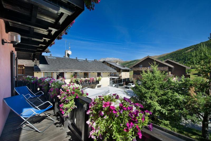 Hotel Astra - image 49