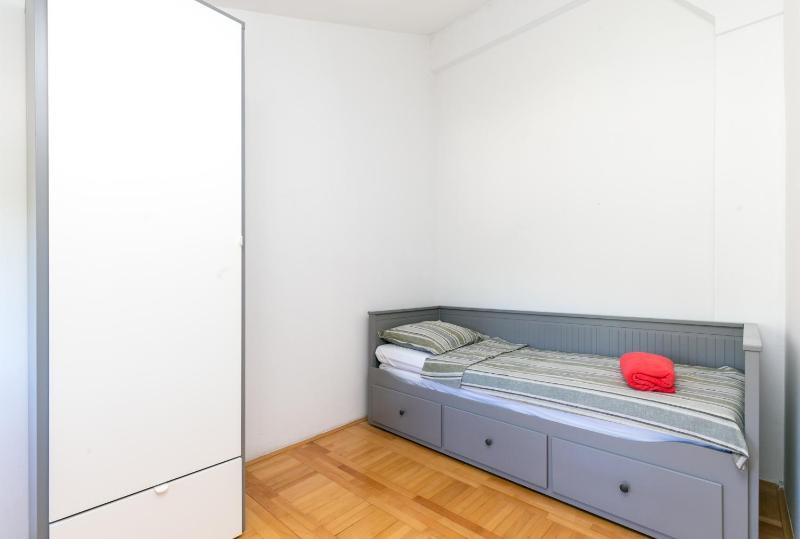 Family-friendly apartments with swimming pool Kastel Novi Kastela - 22569 - image 33