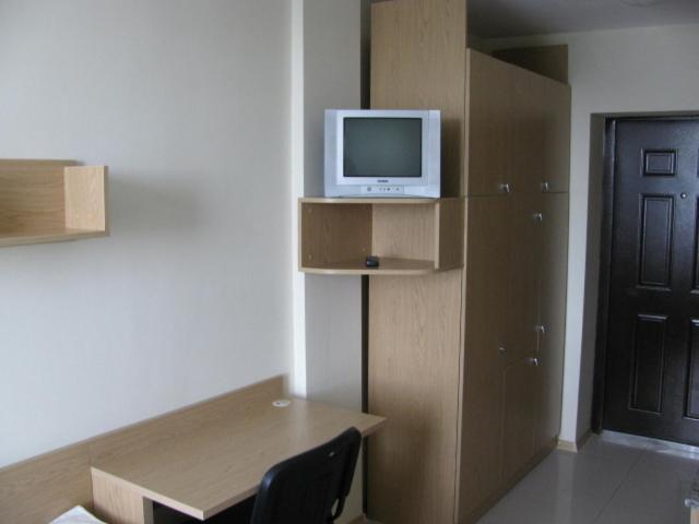 Double or Twin Room image 3