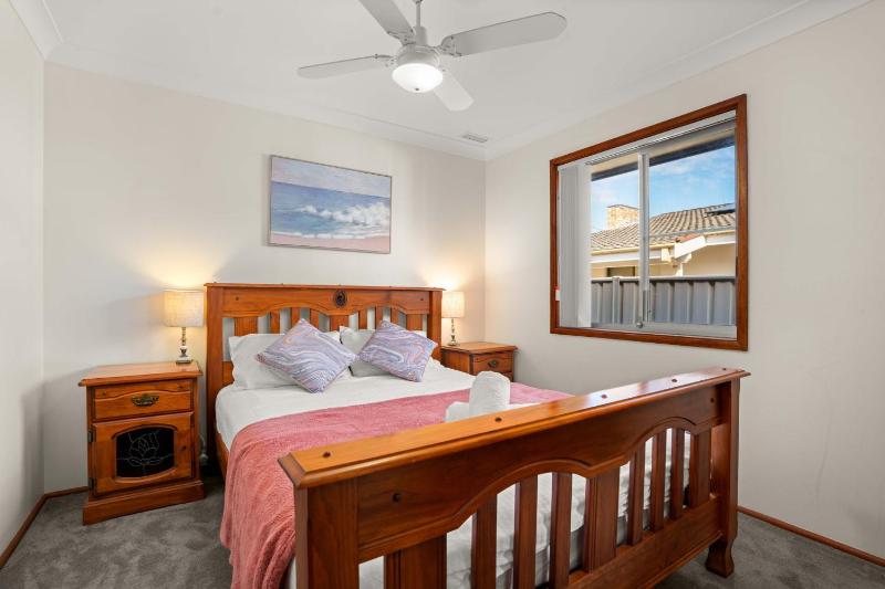 Blakeys Bungalow by Experience Jervis bay - image 13