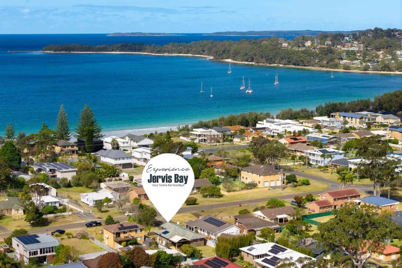 Blakeys Bungalow by Experience Jervis bay - image 14