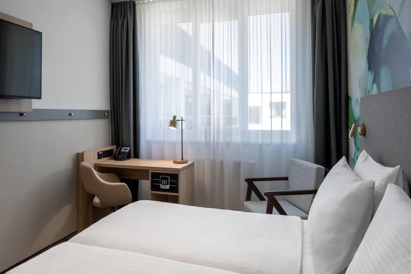 Wyndham Garden Munich Messe - image 5
