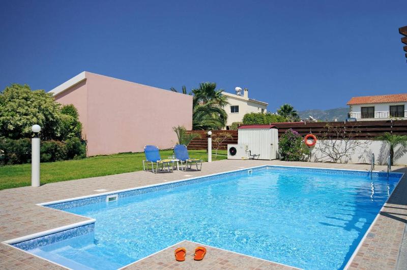 Villa Coral Christina by Villa Plus - image 13