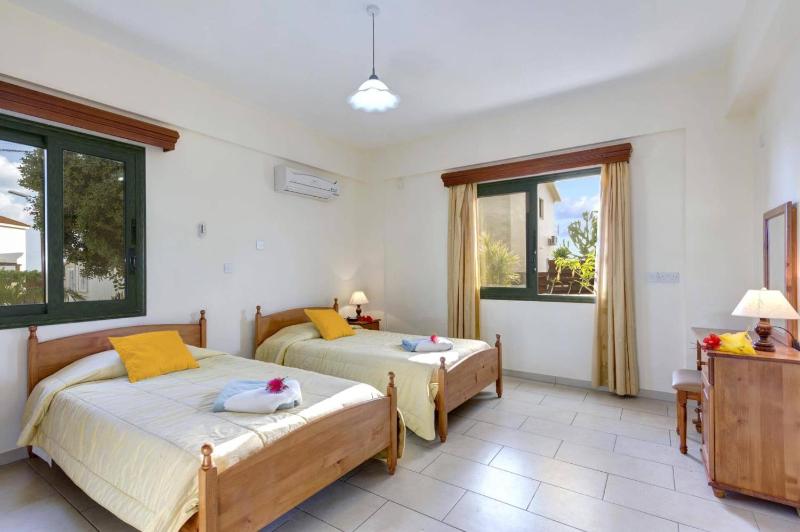 Villa Coral Christina by Villa Plus - image 8