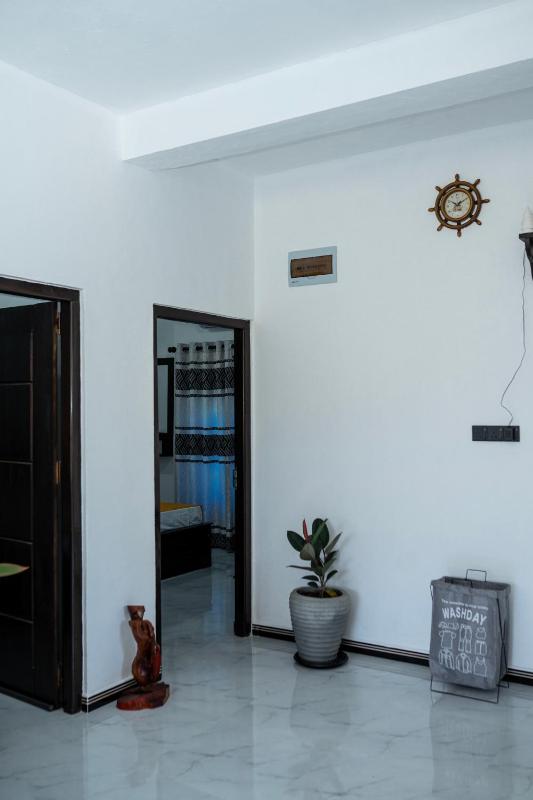 Sunbreeze Guest House - image 8