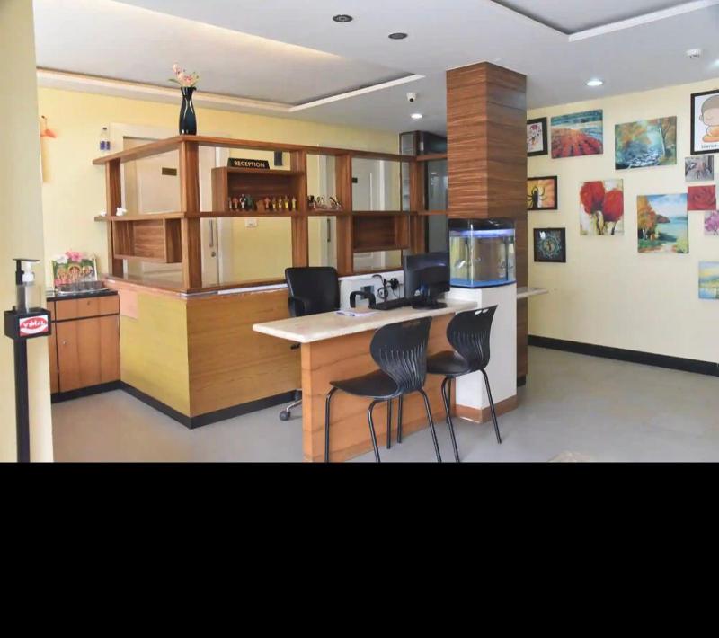 Mysore Central 3bhk serviced apartment - image 9