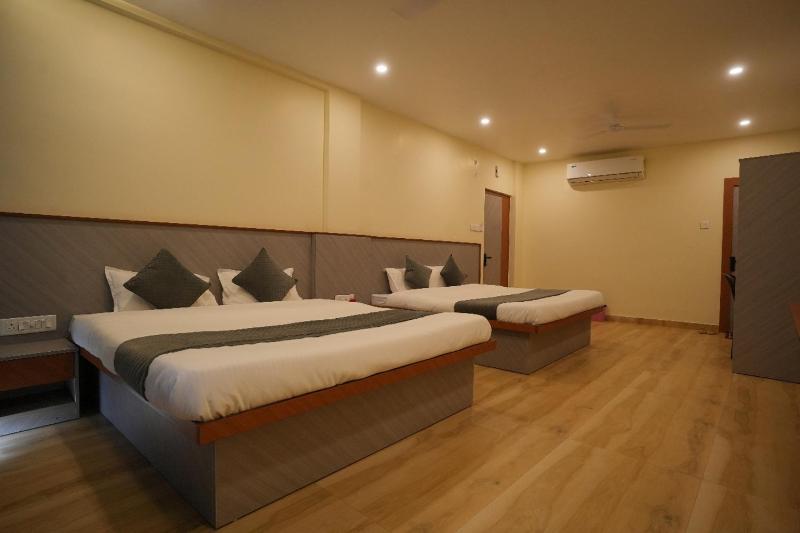 Hotel Aroma - image 8
