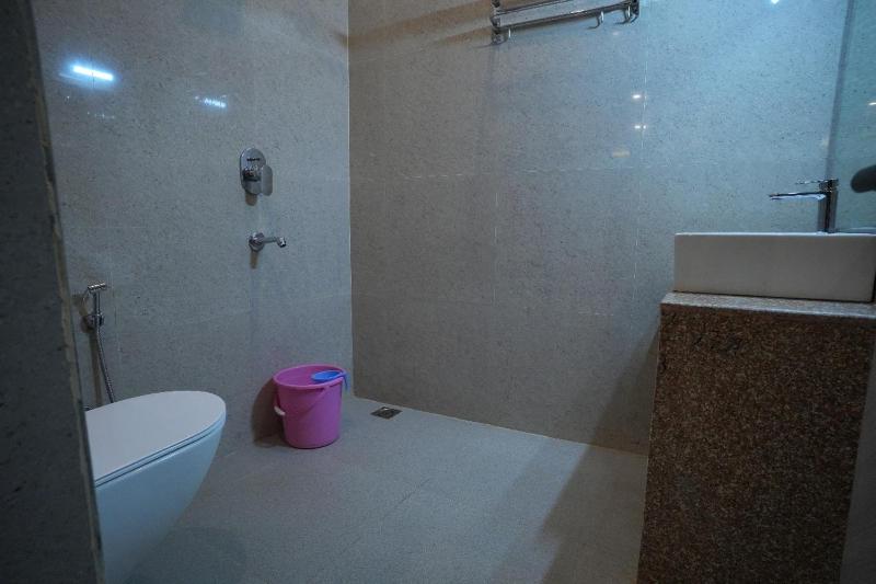 Hotel Aroma - image 2