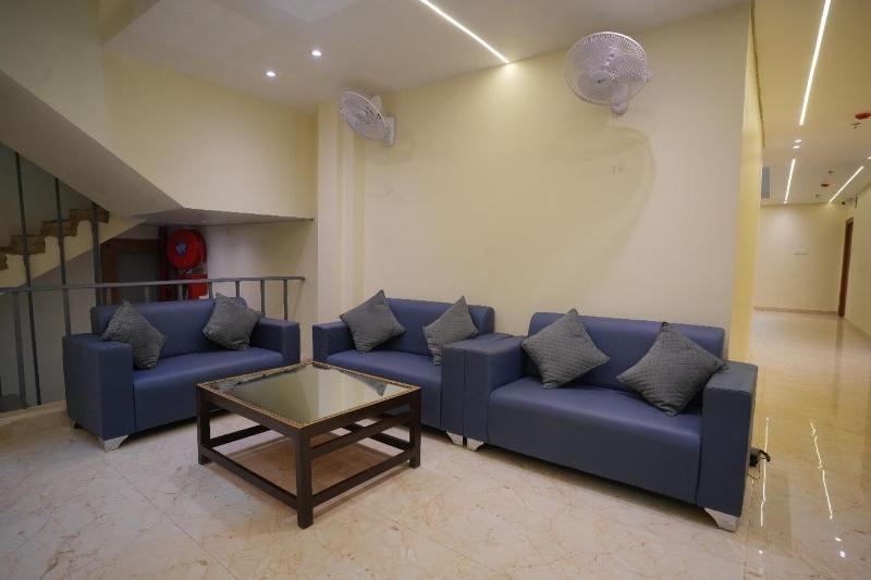 Hotel Aroma - image 13