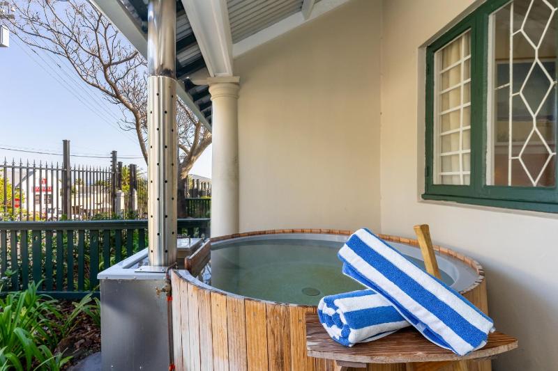 Camps Bay Village - Stone Cottages - image 13
