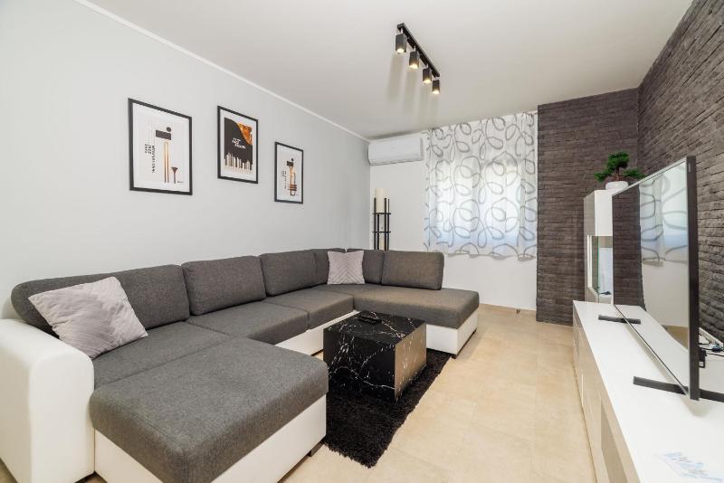 Apartment Slavko - image 3