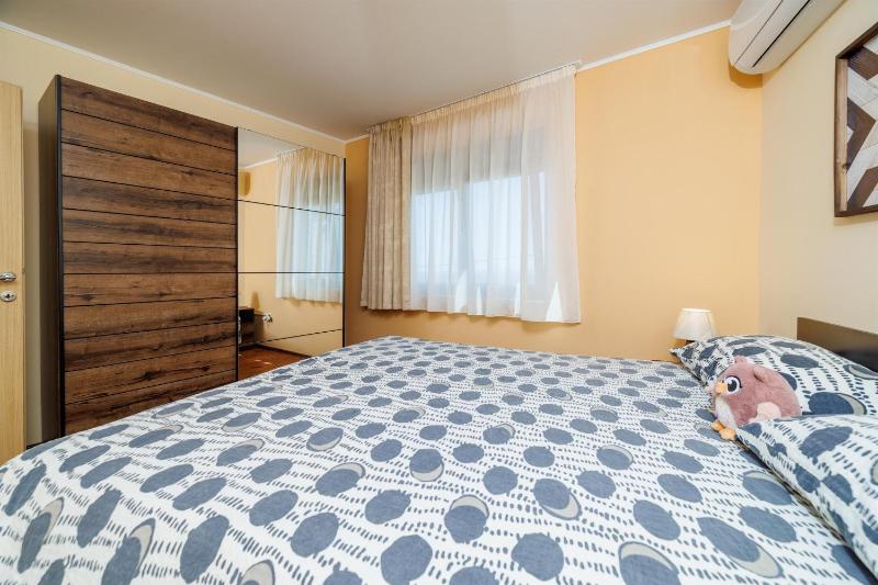 Apartment Slavko - image 16