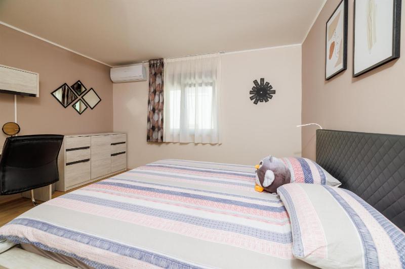 Apartment Slavko - image 33