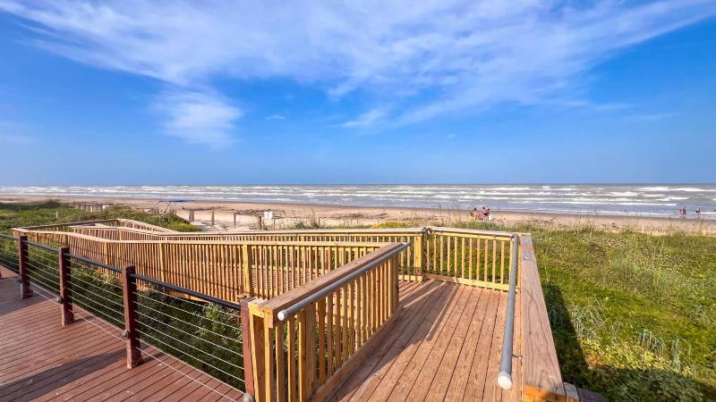 Bahia Mar 112F condo - image 3