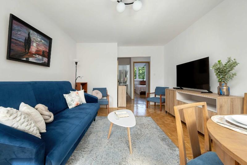 Blue Two Bedroom Apartment in Wrocław with Desk Bathtub and Balcony by Noclegi Renters - image 14