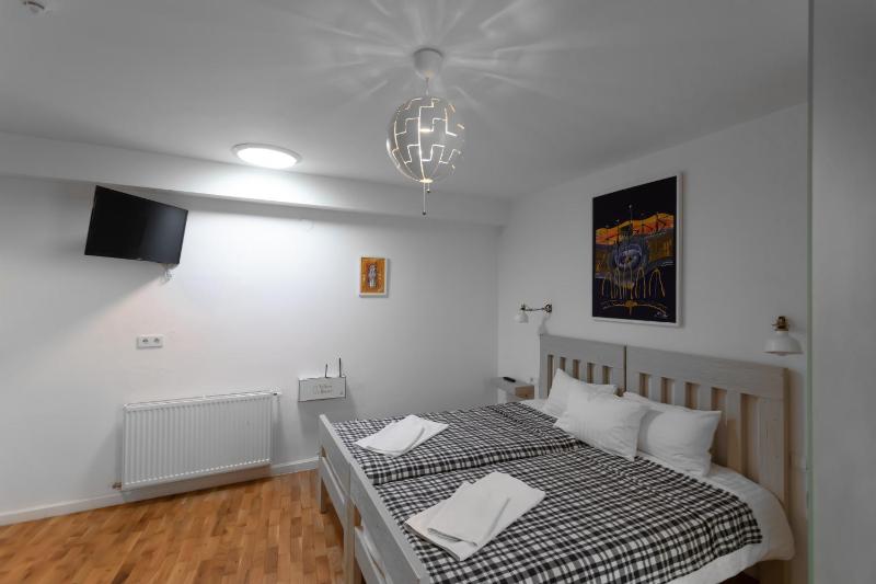 YellowBoot Aparthotel - image 6