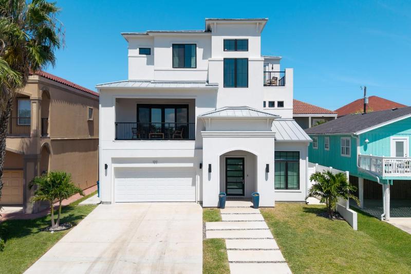 Miramar House 120 E Constellation home - image 44
