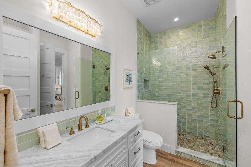 8242 Breakers Blvd home - image 25