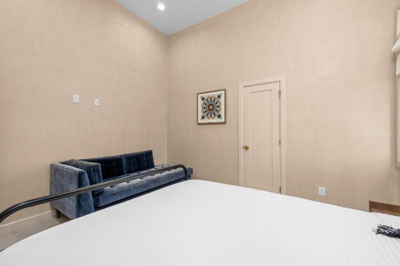 Nomad House at The Shores home - image 5