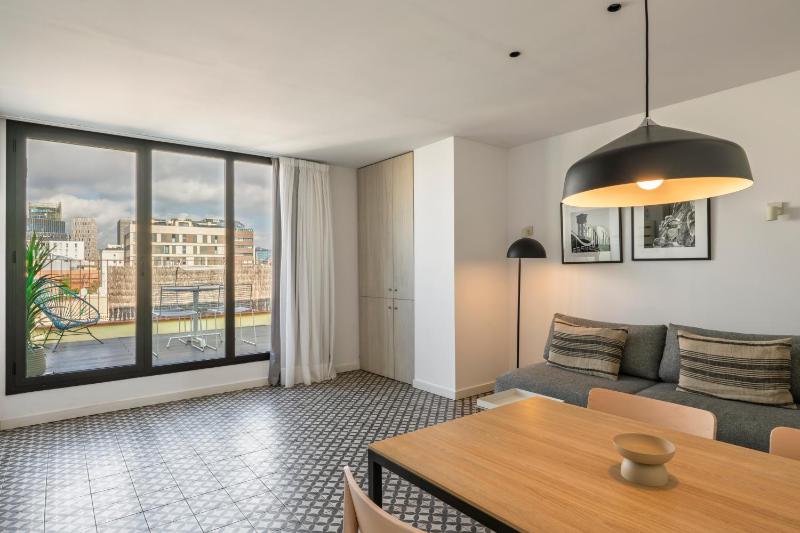Aspasios Poble Nou Apartments - image 6