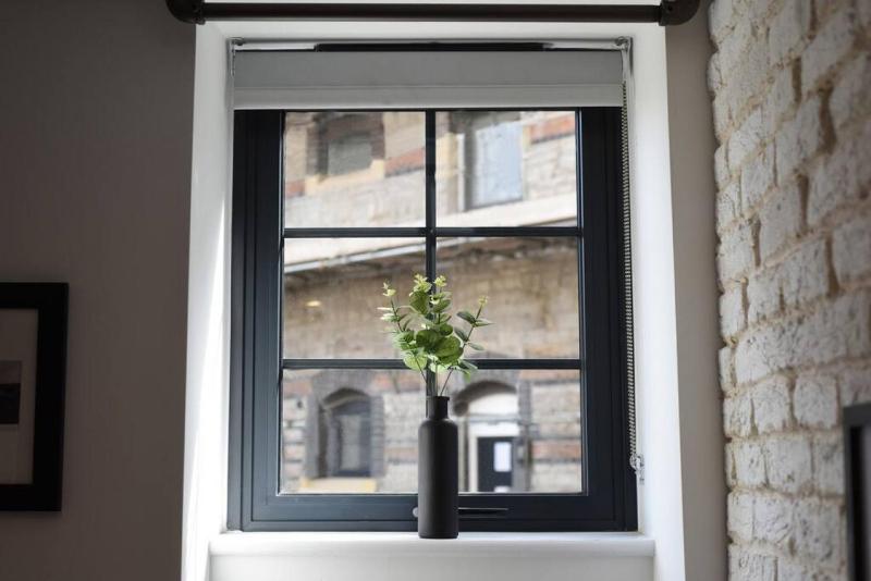 Fancy Staying in a Prison? Sleeps7 2Bath w/parking - image 32
