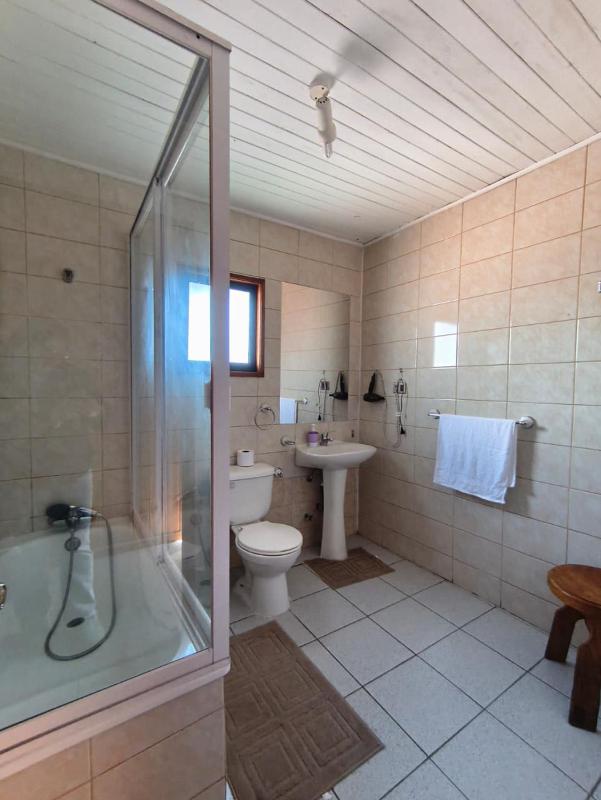 Alpes Hotel - image 5