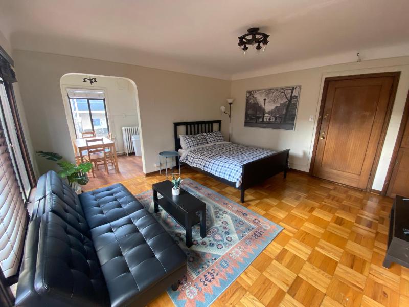 Furnished Apartments - Climate Pledge Arena Next Door - image 9
