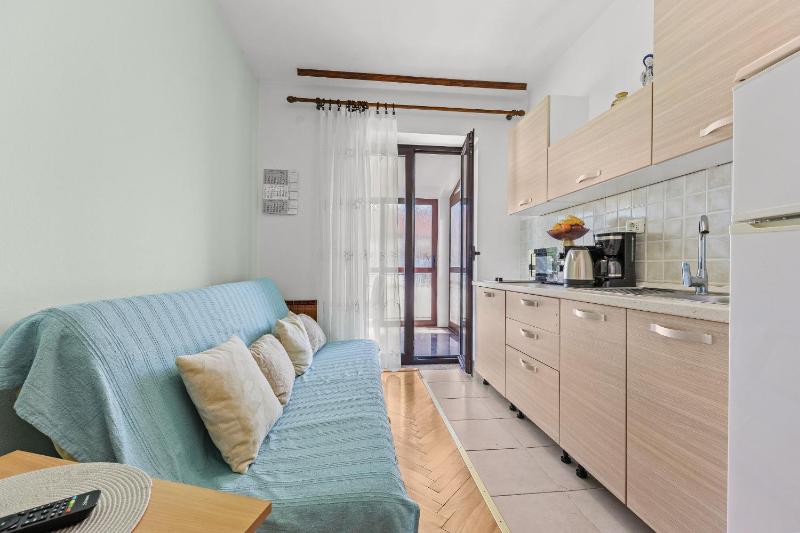 Apartments Vera - image 9