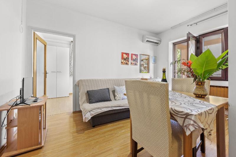 Apartments Vera - image 6