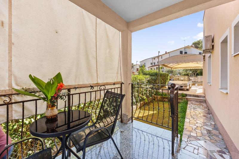 Apartments Vera - image 4