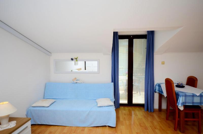 Apartments Biserka - image 26