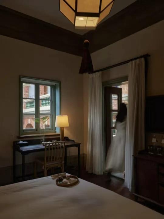 Lee Manor Hotel - image 22