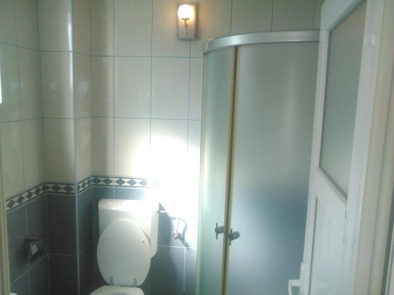 Studio Apartment with Sea View image 4