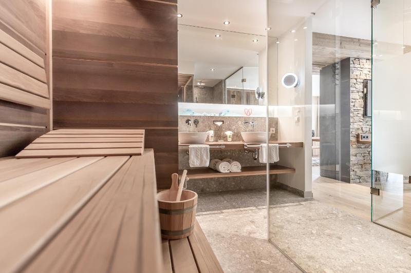 Suite image 3