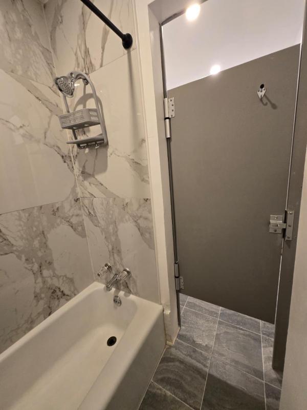 Grand House 424 - image 13