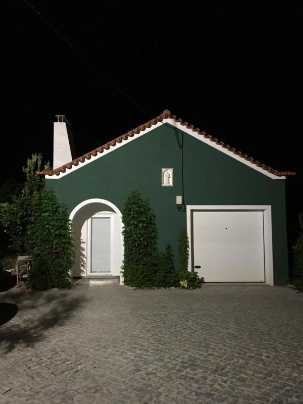 Two-Bedroom House image 4