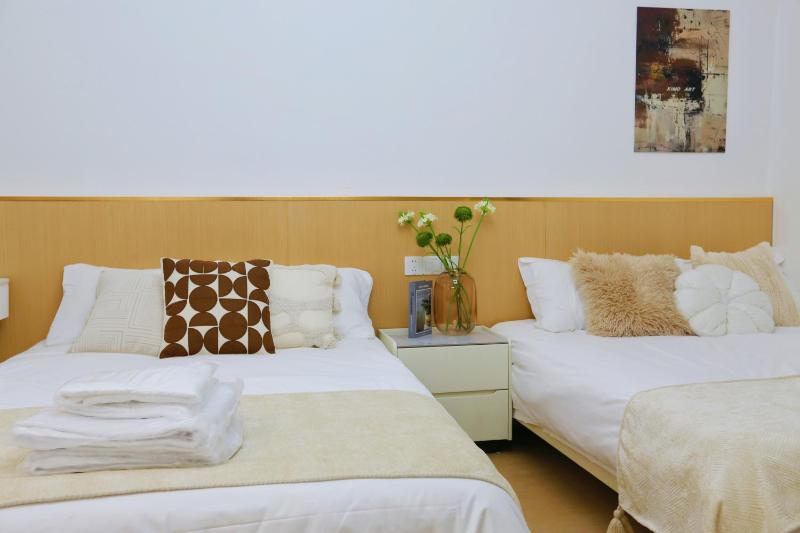YunXi - Spacious Urban Studio - image 13