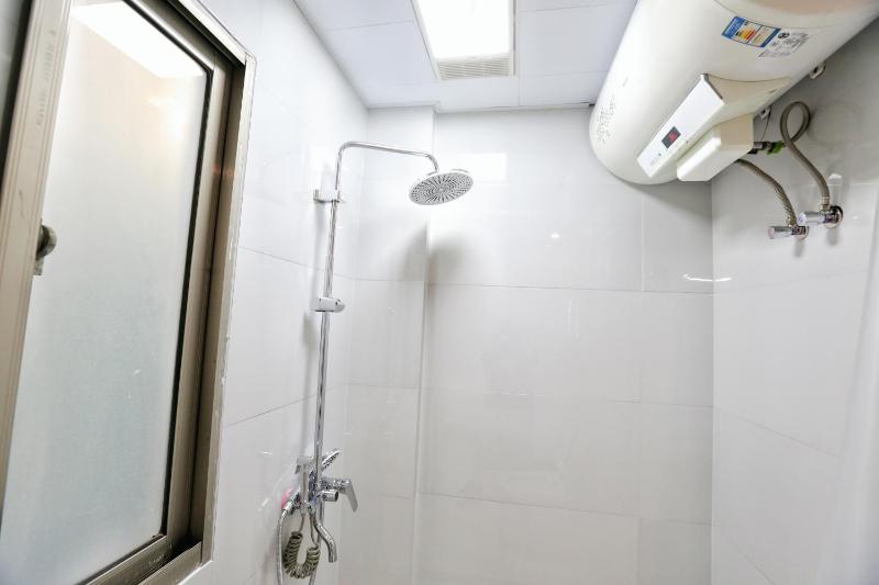 YunXi - Spacious Urban Studio - image 5