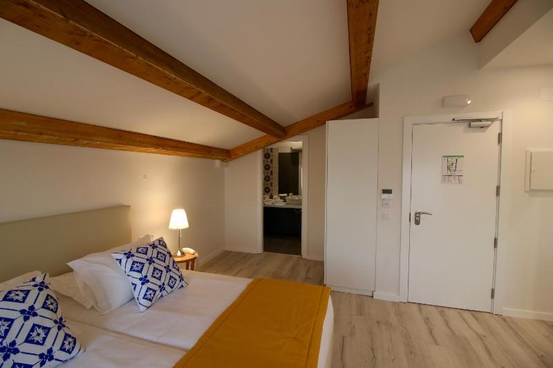 Superior Double or Twin Room image 4